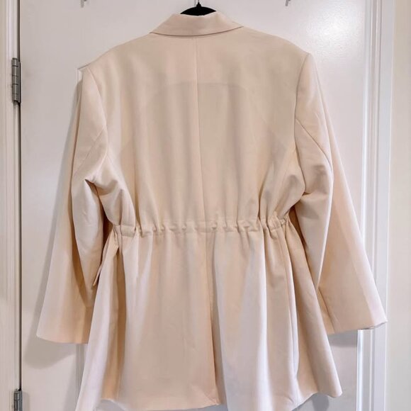 NEW Oak + Fort oversized blazer spring coat (fits S-M, waist thinning design) - Picture 3 of 6